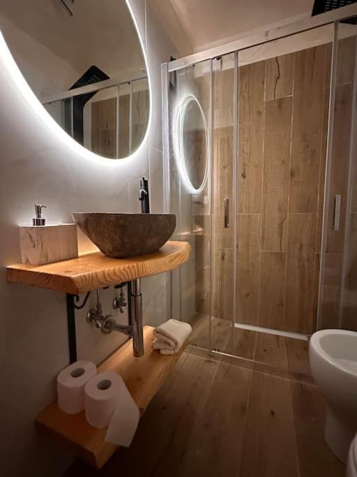 Relax Nella Jacuzzi In Toscana 埃尔萨谷口村 外观 照片